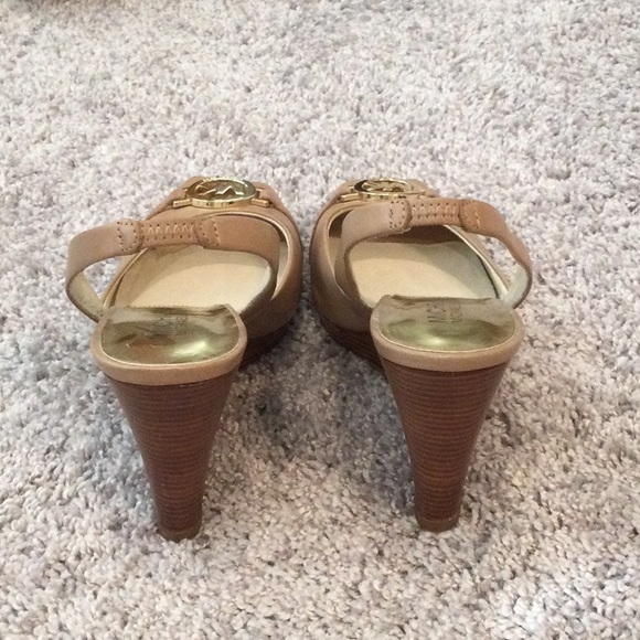 Michael Kors 6M shoes l used one time - Picture 3 of 6